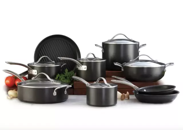 Kirkland Signature 15 Piece Hard Anodized Cookware Set