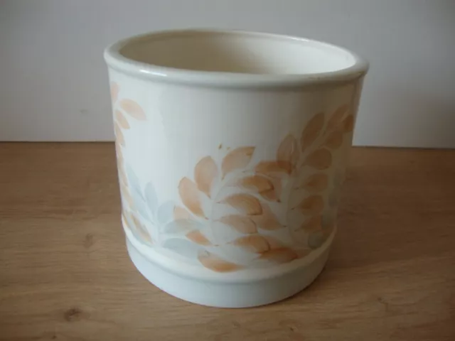 Jersey Pottery Plant Pot Holder - Leaf Design - Pastel Colours