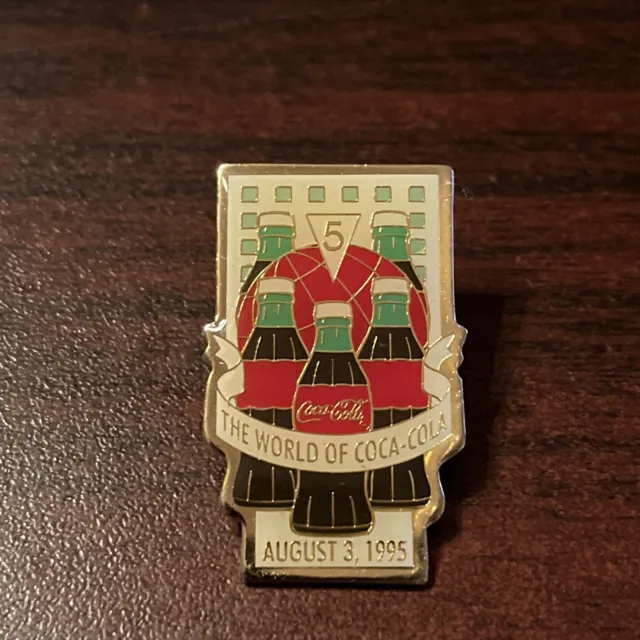 Vintage The World Of Coca-Cola Limited Edition Lapel Hat Pin