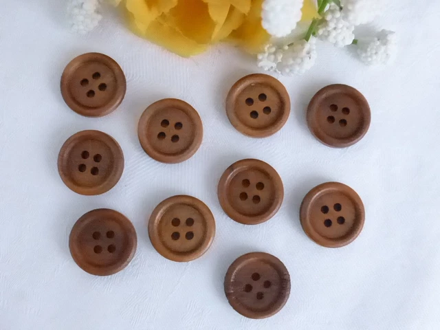 100 Stück Knopf Knöpfe rund Holz mittelbraun 15 mm 4 Loch Nähen Basteln 2,06