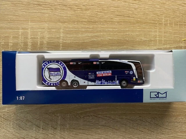 Hertha BSC Berlin Mannschaftsbus Bausatz - 261 Teile Mit 2 Spielfiguren