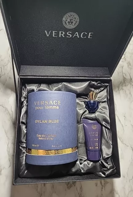 Versace Pour Femme Dylan Blue by Versace Eau De Parfum Spray 3.4 oz For  Women