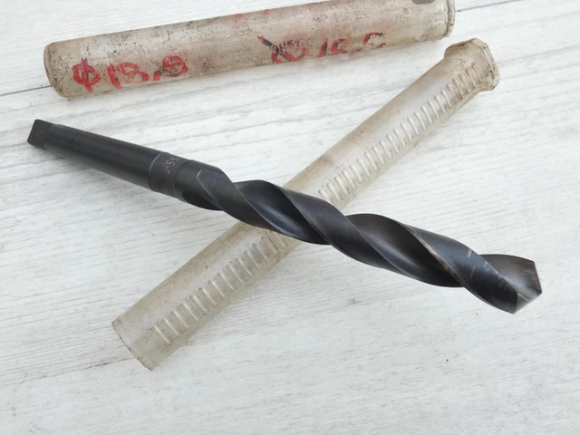 1 forêt à métaux diamètre 18,5mm cone morse 2 HSS   (34)