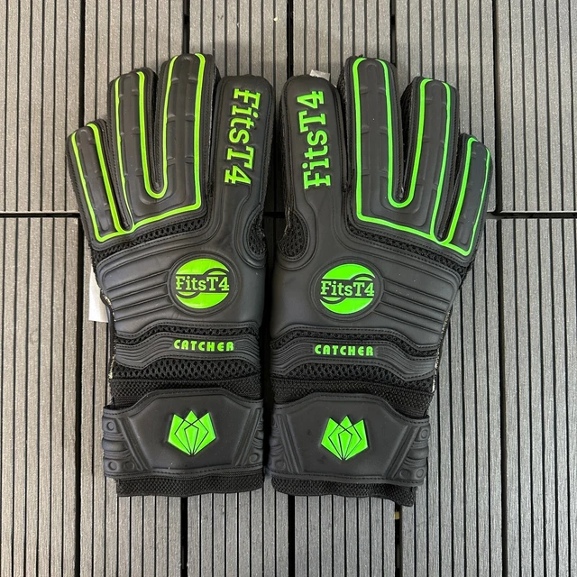 ATAK SPORTS WEBS Goalkeeper gloves Orange sz 9 RRP 30 14.99