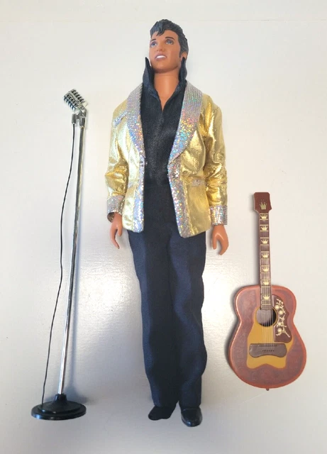 ELVIS PRESLEY 1996 BARBIE LOVES ELVIS  FASHION DOLL GOLD JACKET one Shoe