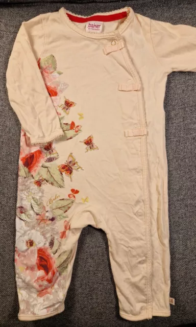 Ted baker baby girl pink babygrow 6-9 Months sleepsuit floral butterfly (307)