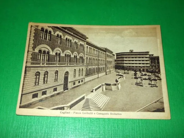 Cartolina Cagliari - Piazza Garibaldi e Caseggiato Scolastico 1941