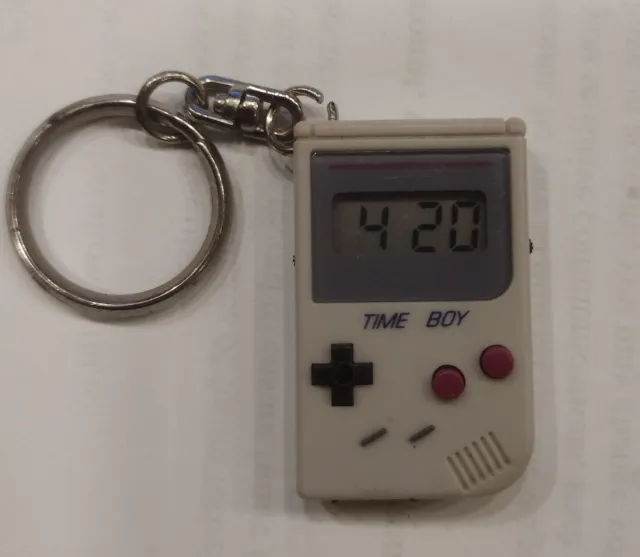 Nintendo TIME BOY Key Chain Game Shaped Holder LCD Watch and Date Mani GBE001