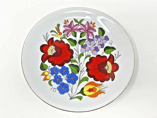 Kalocsa Hungary Handpainted Decorative Plate Wildflowers Floral 7.5"