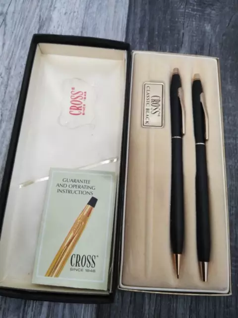 VTG. Cross Classic Black 2501 Ball Point Pen & Pencil Boxed Set (READ)