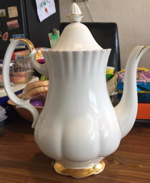 LARGE Royal Albert China Coffee Pot Val D'or  2.5 Pint VGC