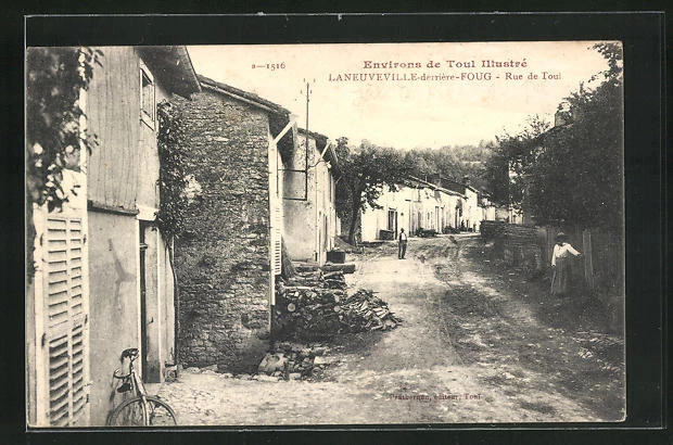 CPA Laneuveville-derriere-Foug, Rue de Toul