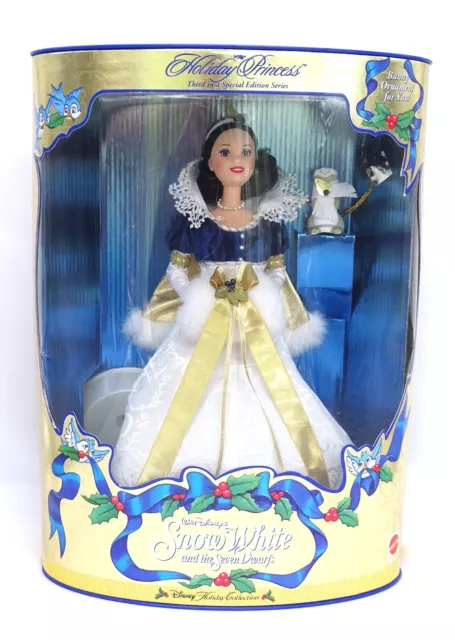 Holiday princess snow white 2025