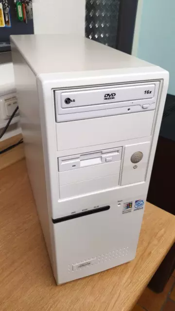 PC Midi Tower Gigabyte GA-6LX4 ATX Pentium II 333MHz 192MB Retro Windows 98 TOP!