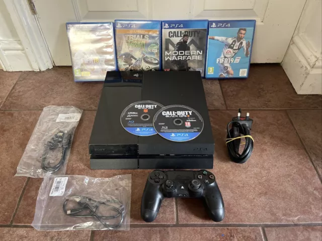 Sony PlayStation 4 500GB Home Console - Jet Black CUH 1003A