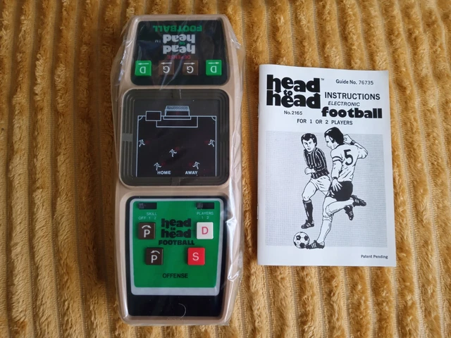 HEAD TO HEAD Football Handheld Electronic Game Vintage 1977 Coleco