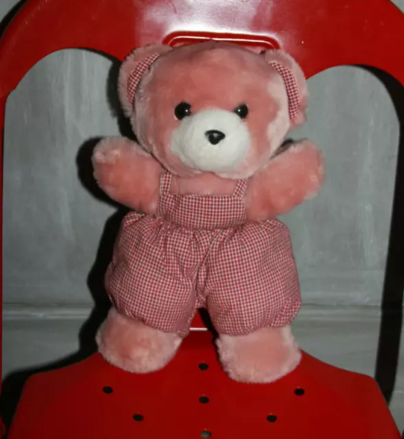 Nounours Peluche Doudou Ours Vintage  Rose Salopette Rouge Grelot 26 Cm  Neuf