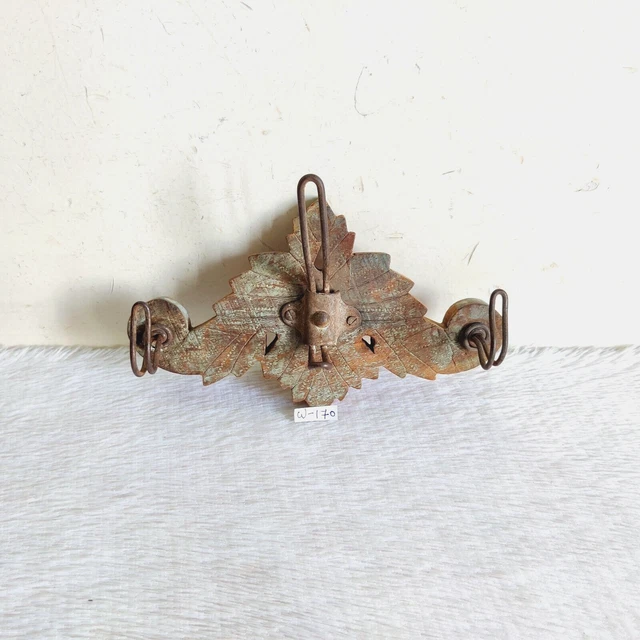 1920s Vintage Wall 3 In 1 Iron Hooks Wooden Hanger Decorative Collectible W170