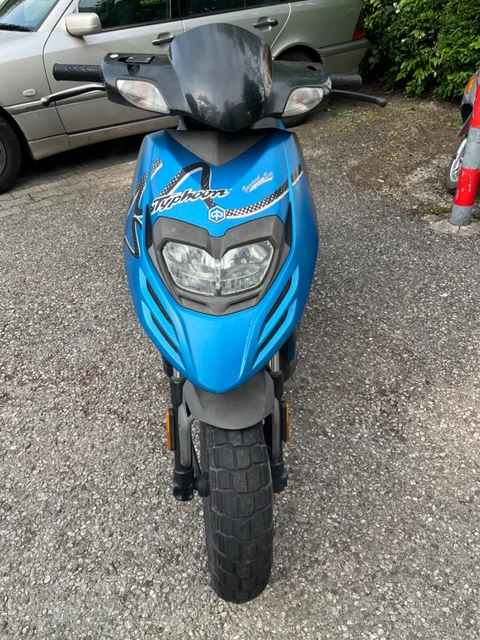 Piaggio TPH 50 New in Blau-nicht Fahrbereit-2 Schlüssel und Papiere