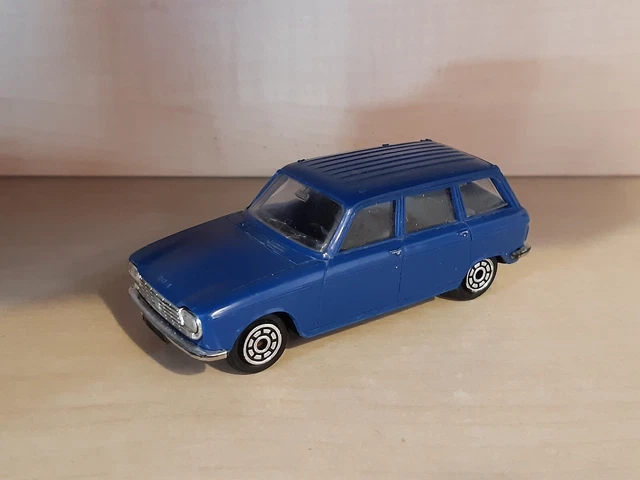 Norev - PEUGEOT 204 1966 bordeaux rouge réf. 472417 Neuf NBO HO 1/87