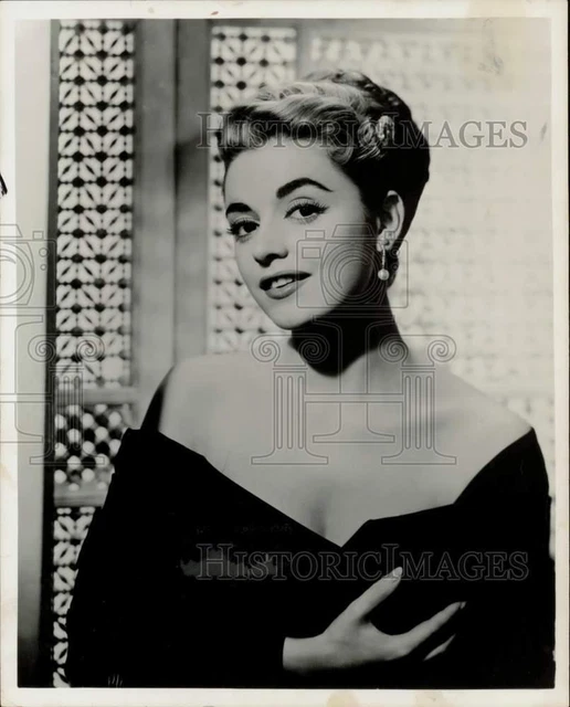 1958 Press Photo Anna Maria Alberghetti, Italian opera singer and actress.