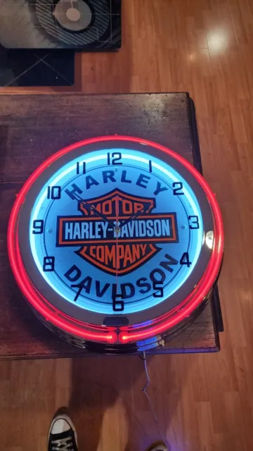 Harley Davidson double neon clock