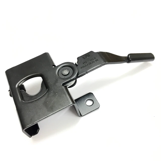 thumbnail image 2 of Genuine Mercedes-Benz Steering Lock Assembly For R123 R126 - 1264620730 2 of 5