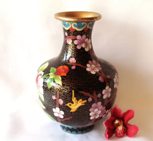 1 ältere Cloisonne Vase Cloisonné China schwarz blau gold / cw 232