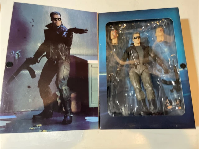 NECA 51912 Terminator Ultimate T-800 Police Station Assault 7 Inch Action Figure