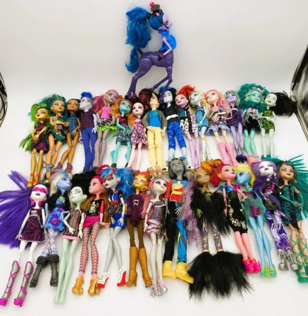 Monster High Doll Lot, 29 Dolls