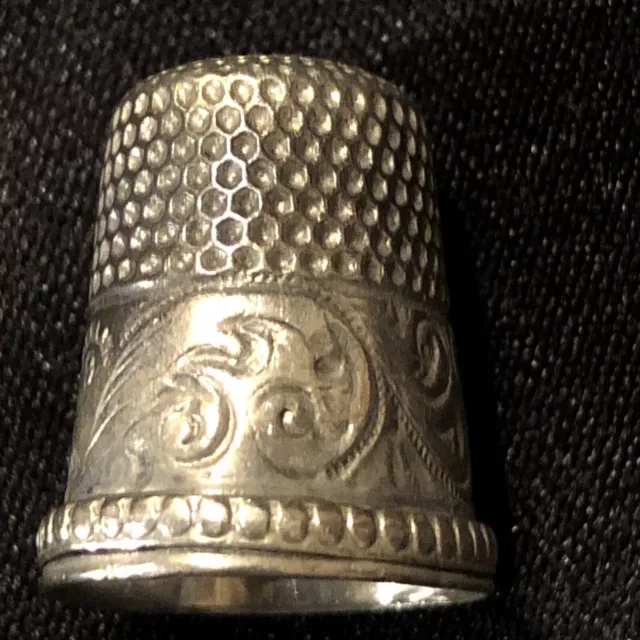 Antique Lot Sterling Silver Thimbles Simons Bros. 2