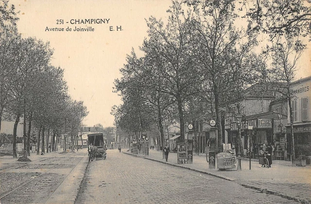 Cpa 94 Champigny Avenue De Joinville