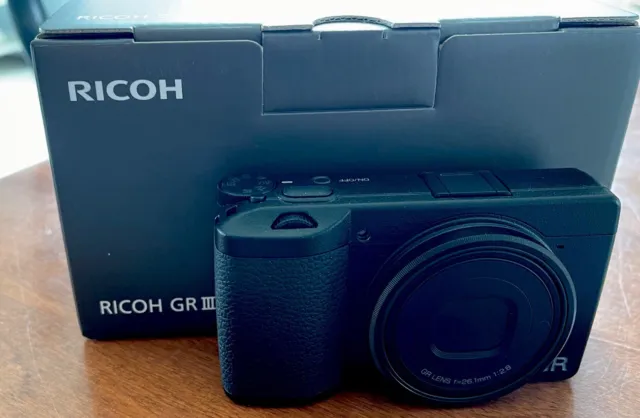 Ricoh GR IIIx 24MP f/2.8 40mm Compact Digital Camera - Black (15286)
