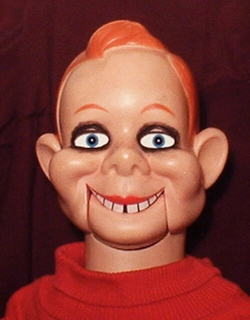 HAUNTED CREEPY VENTRILOQUIST doll "EYES FOLLOW YOU" puppet oddity dummy