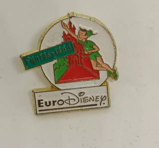 PIN: FREIZEITPARK EURODISNEY. Fantasyland. Esso. ( Heute Disneyland ...
