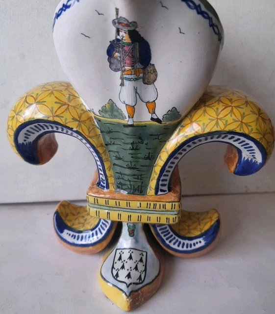 STATUE EN FAIENCE Henriot Quimper paysanne bretonne Vonnik Art Deco H: 22,5 cm EUR 75,00