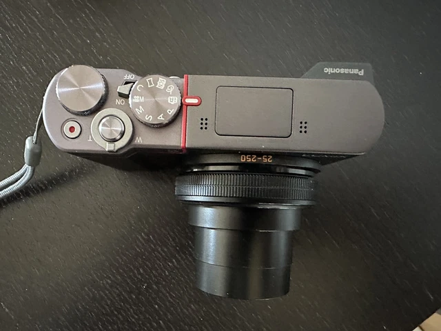 Panasonic LUMIX DMC-TZ100 20Mpx Fotocamera Digitale Compatta 10x Zoom Ottico...