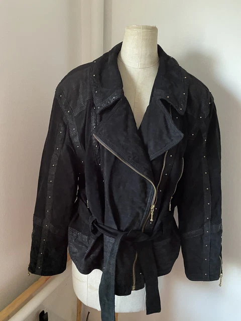 Giacca donna vintage in pelle borchie anni '80, '90 nera cintura taglia 20 As1