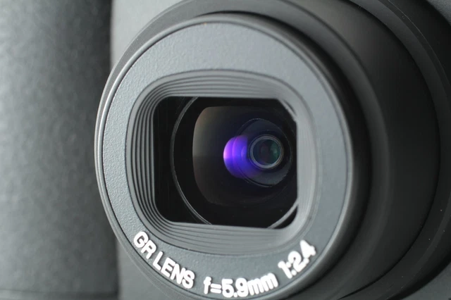 [Top Mint in Box] Ricoh GR Digital 8.1MP Compact Digital Camera From JAPAN 811 3