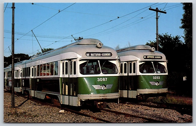 Postcard Boston MBTA PCC Cars 3087 and 3252 High Speed Trolley Line 1982 B41