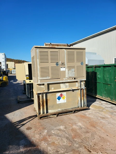 40KW DMT / Cummins Diesel Generator �97 Hrs 508 1 Phase Tested & working