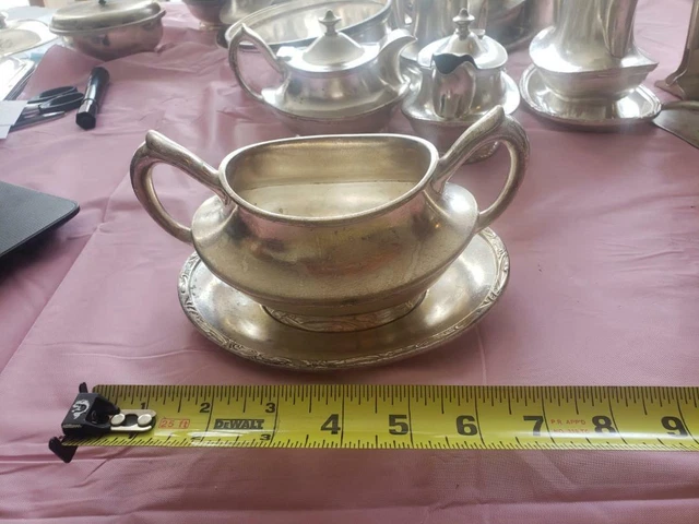 C&Nw Ry Chicago & Northwestern Rail Road Sugar / Gravy Boat & Underliner 406