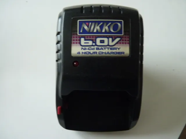 chargeur de batterie nikko 6-ov