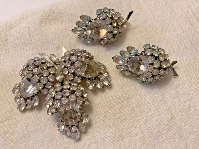 DENBE Clear Austrian Crystal Rhinestone Brooch & Earrings RARE Demi Parure