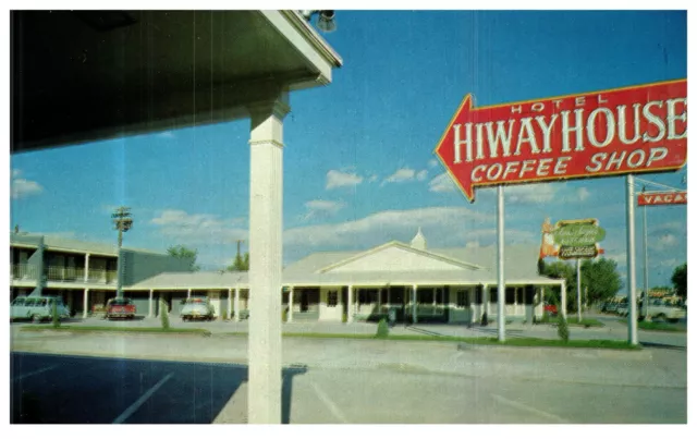 Arizona Holbrook HIWAY House Coffee Shop Vintage Cars c1950's VTG Postcard-L2-26