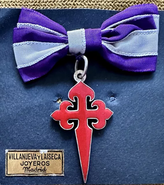 Spain. General Franco. Cross of the Order of Chivalry of Santiago scarce bow.