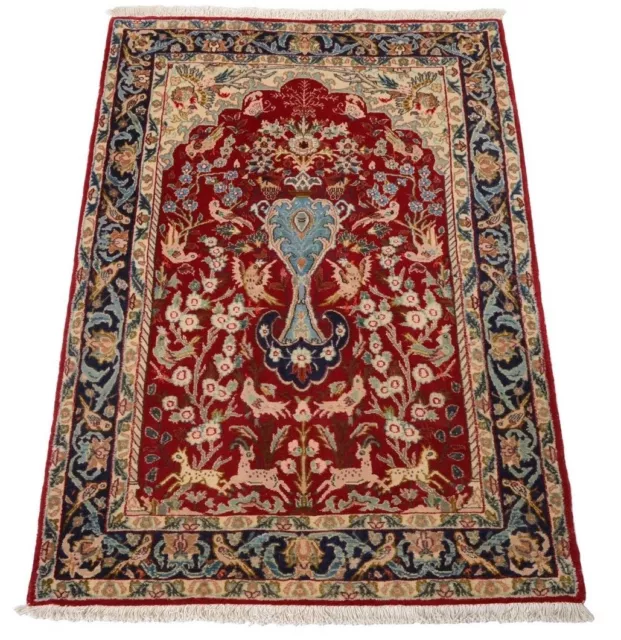 Isfahan 131 x 87 cm Handgeknüpfter Orientteppich Perser feine Knüpfung in Rot