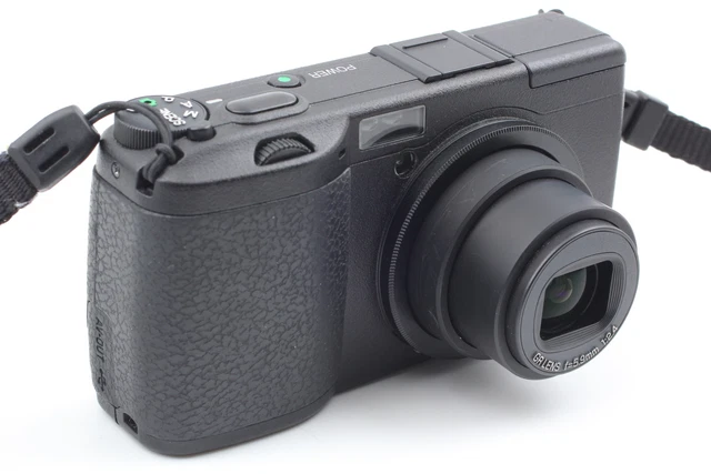 READ! [Near MINT w/GV-1] RICOH GR DIGITAL 8.1MP BLACK Digital Camera From JAPAN 3
