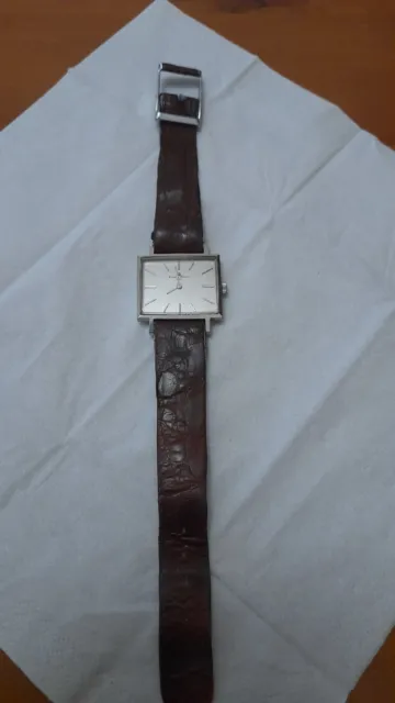 Baume Et Mercier Montre  Acier mecanique