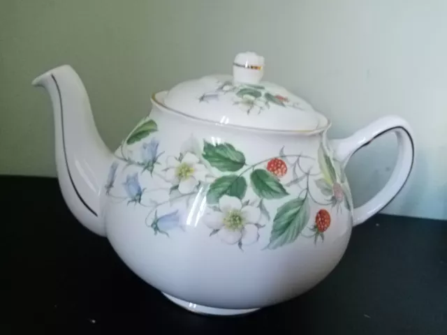 Duchess bone china strawberry fields tea pot lovely condition 